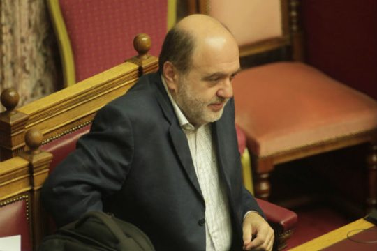 Απαντήσεις Αλεξιάδη για το πολυνομοσχέδιο