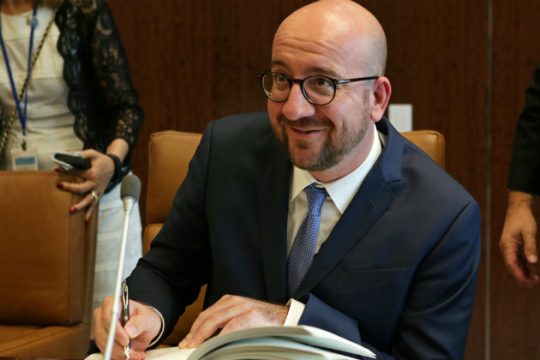«Για μας τίποτα – μόνο ψίχουλα»