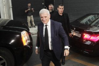 «Αρένα Δούρου»!