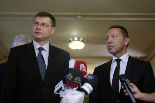 «Παζάρι» για ανακεφαλαιοποίηση έως το τέλος του χρόνου