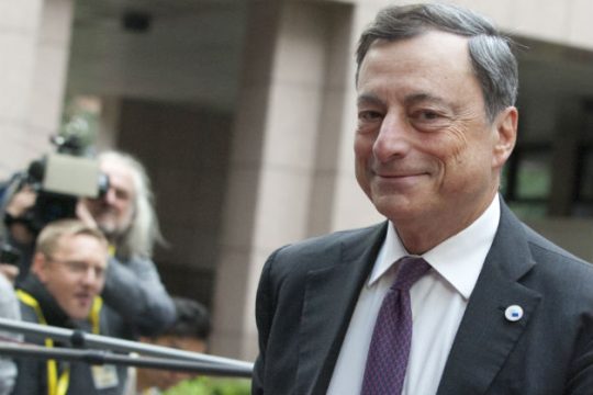 Στη γραμμή του ΔΝΤ ο Ντράγκι
