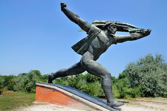Εχθρός λαός