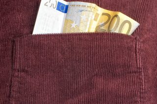 Μυρωδιά ναφθαλίνης