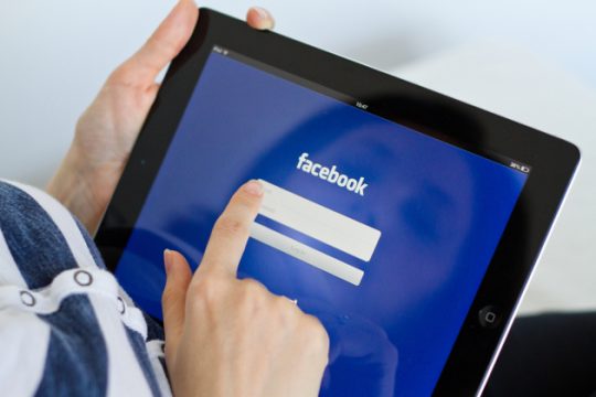 Καινοτομίες στο νέο προφίλ του Facebook