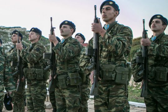 «Έφαγαν τις άδειες των φτωχών φαντάρων στο ΚΕΤΘ Αυλώνα»
