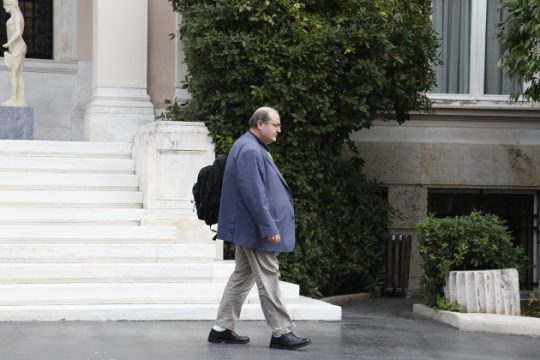 Αναδίπλωση Φίλη για τις «πενταροδεκάρες»