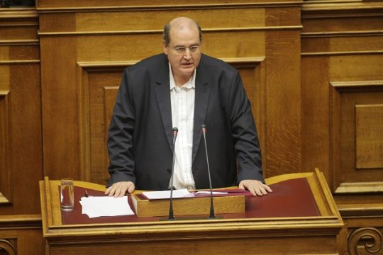 Προσλήψεις άλλων 2.000 αναπληρωτών με τροπολογία Φίλη