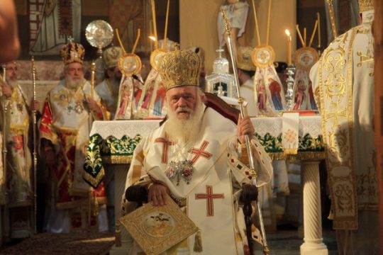 Αναστήλωση… δύο σε ένα ζητάει ο Ιερώνυμος