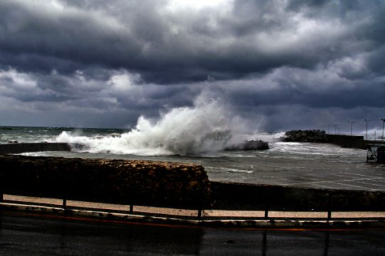 Συνεχίζονται οι βροχές και οι σποραδικές καταιγίδες