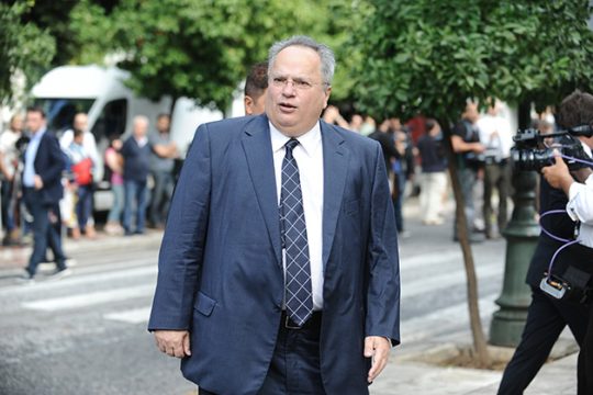 Συνεργασία, αλλά χωρίς εκχωρήσεις