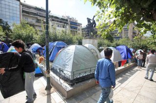 Μετά τους διακινητές, τώρα και απαγωγείς