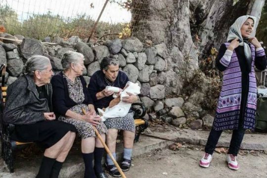 Ποιους αγαπάμε
