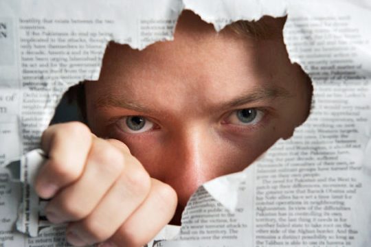 Η ενημέρωση-κονσέρβα δηλητηρίασε τον Τύπο, η κρίση τον αποτελειώνει