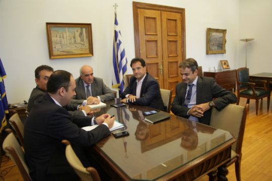 «Γαλάζιες» διαφωνίες για ημερομηνία και τεχνική προετοιμασία