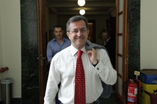 Γκρίνια για τον αριθμό άρθρων στα «προαπαι­τούμενα»