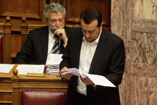 Νέο τηλεοπτικό τοπίο με κόντρες και αντιδράσεις