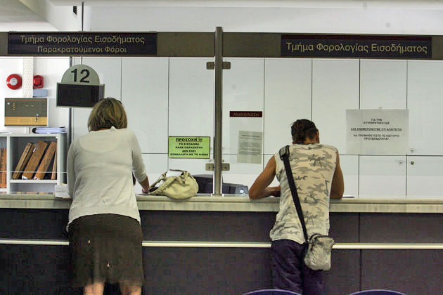 Ποινή φυλάκισης για χρέη πάνω από 100.000 ευρώ