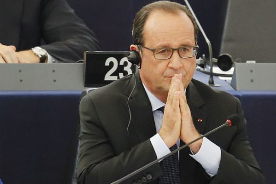 Πλάτη για το ελληνικό χρέος έβαλε ο Ολάντ