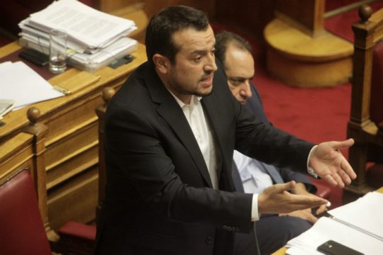 Ψηφίστηκε και επί των άρθρων το νομοσχέδιο για τα ΜΜΕ