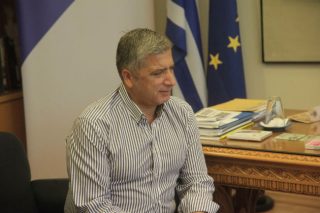 Πρόσφυγες