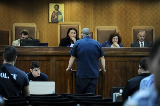Διακόπηκε για τις 15 Οκτωβρίου η δίκη της Χ.Α.