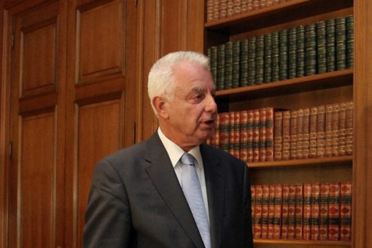 Επίτιμος διδάκτορας στο Πάντειο ο πρώην πρωθυπουργός Π. Πικραμμένος