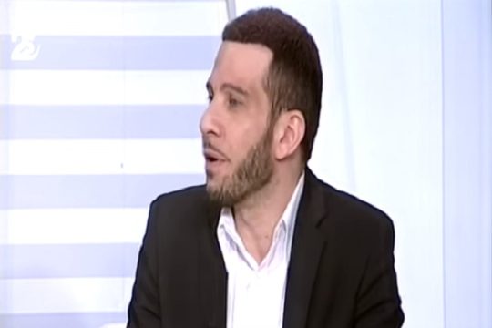 Αφόρισαν θεολόγο στην Κύπρο!