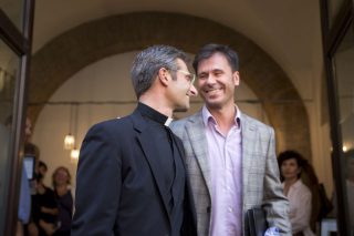 Μία βαθιά ρωγμή στην ομοφοβία