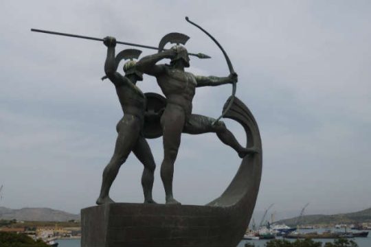Εξαιρέθηκε από την πώληση του ΟΛΠ η Κυνόσουρα στη Σαλαμίνα