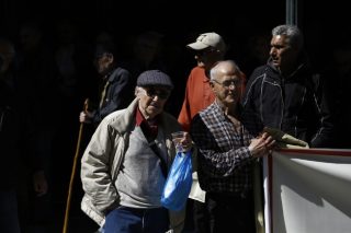 Στα θολά νερά του συνταξιοδοτικού