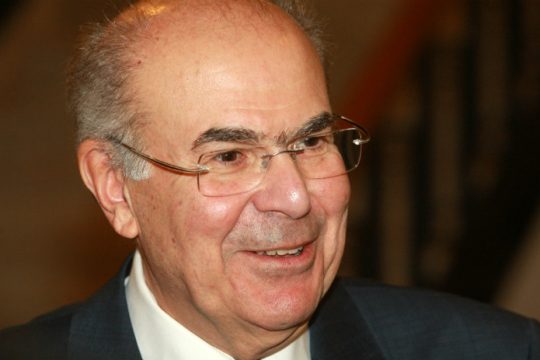 Ο Μ. Βηλαράς αντί του Β. Σκουρή, στο Δικαστήριο της Ε.Ε.