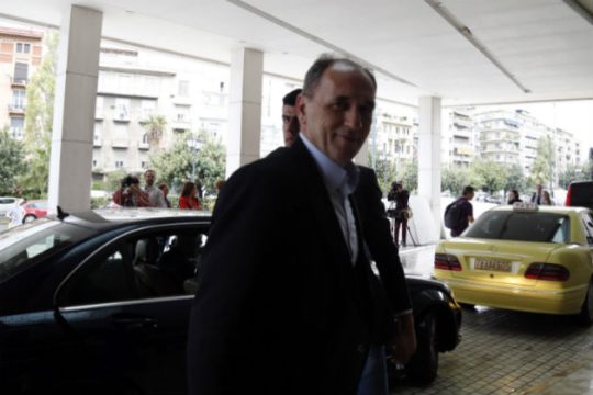 Οσμή εμπλοκής για τα «κόκκινα» δάνεια