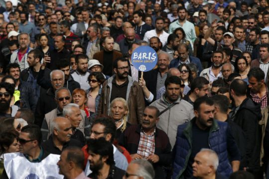 Οργή και θρήνος από το μακελειό στην Άγκυρα