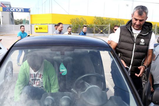 Με… δύο προπονητές