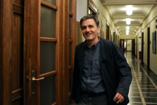 Θέμα… ταχύτητας η εκταμίευση των δόσεων