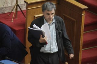 Τσακαλώτος: Δεν αναφέρθηκα ποτέ σε «αποικία χρέους» και αυτοκτονίες