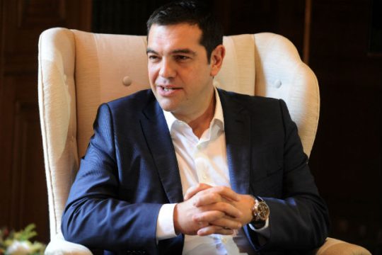 Οι προτεραιότητες του ΣΥΡΙΖΑ και η επίσκεψη Ολάντ