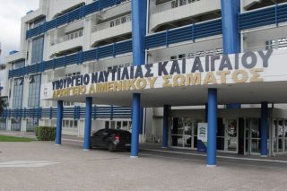 Μαραθώνιος στο ΥΝΑ για τις συνθέσεις πληρωμάτων