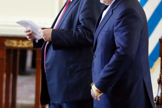 Στην Τεχεράνη και για… μπίζνες