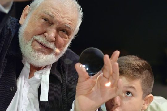 Επιλέγω ρεπερτόριο για την συνειδητοποίηση του κοινού