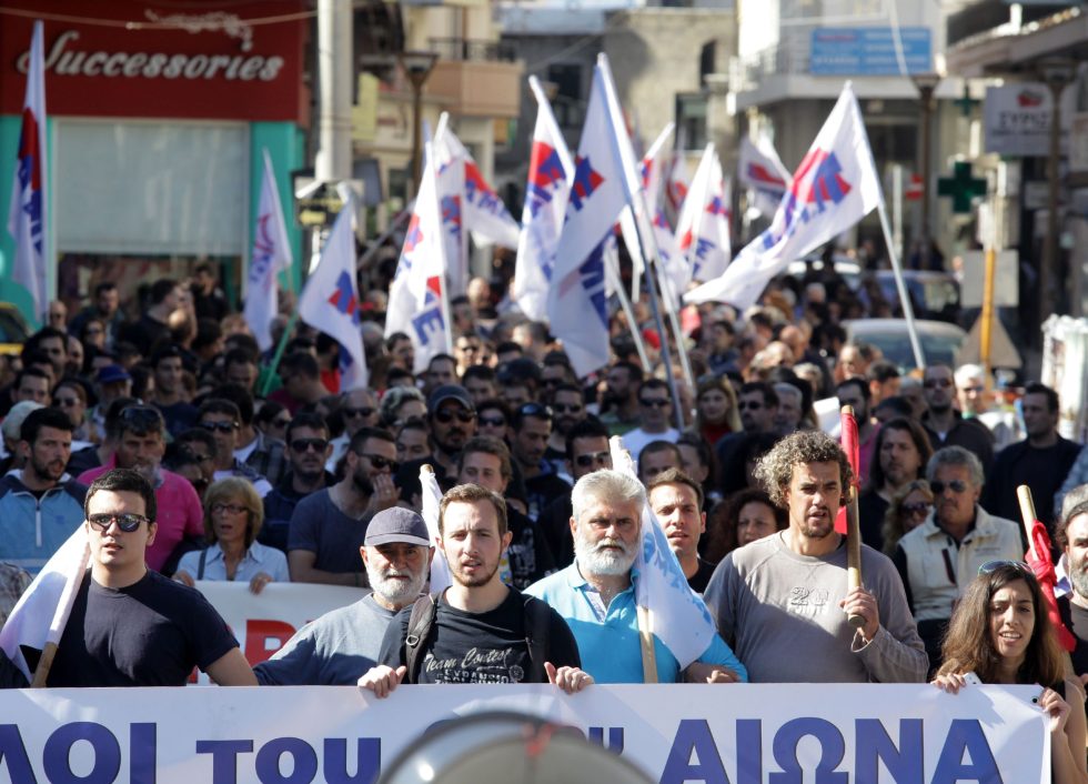 «Όχι» στα νέα μέτρα από συγκεντρώσεις ανά την Ελλάδα