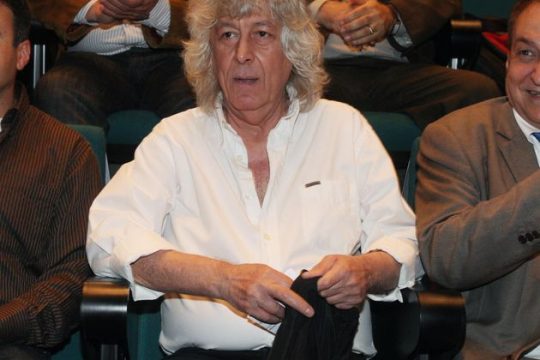 Ενας φτωχός και μόνος καουμπόι