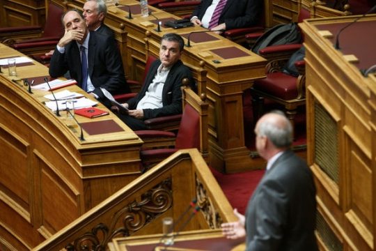 Ολίγον από τράπεζες με μπόλικο Βαρουφάκη