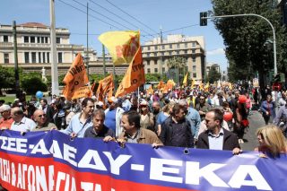 Η εργατική τάξη απαντά δυναμικά στα Μνημόνια