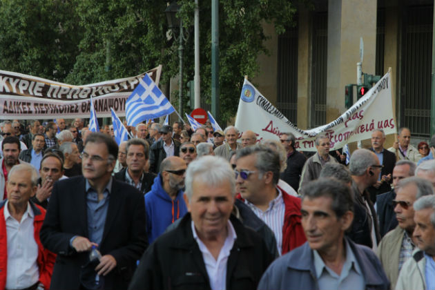 Πορεία διαμαρτυρίας απόστρατων αξιωματικών