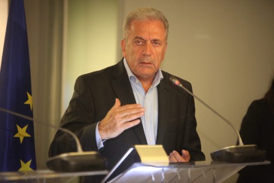 «Τα κράτη μέλη να αναλάβουν τις ευθύνες τους»