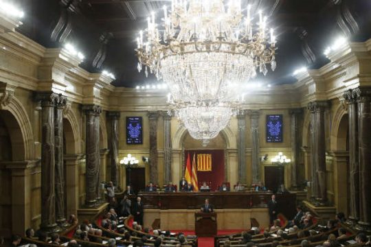 Στο Συνταγματικό Δικαστήριο η ανεξαρτητοποίηση της Καταλονίας