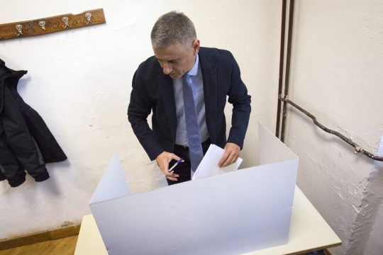 Νικητές οι συντηρητικοί στις κροατικές εκλογές