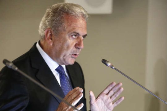 Κοινή ευρωπαϊκή συνοριοφυλακή και ακτοφυλακή προτείνει η Ε.Ε.