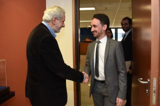 Μήνυμα Μαδούρο σε Τσίπρα μέσω Δρίτσα